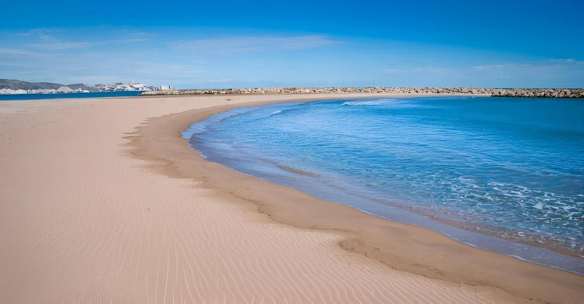 Comodo Y Luminoso Apto Cerca De Playas Y Valencia
